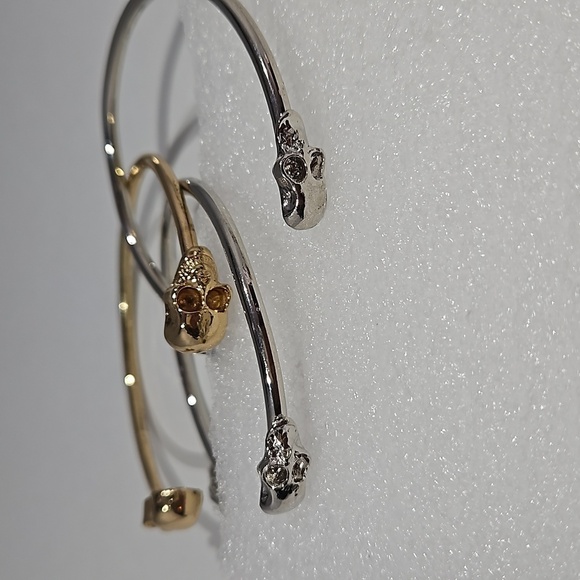 3 PIRATE SKULL Silvertone & Goldtone Bangle Bracelets - Picture 1 of 9